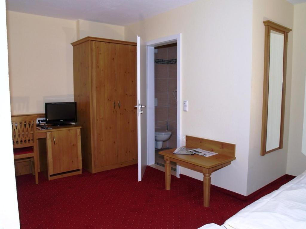 Eichenhof Hotel Waging am See Room photo