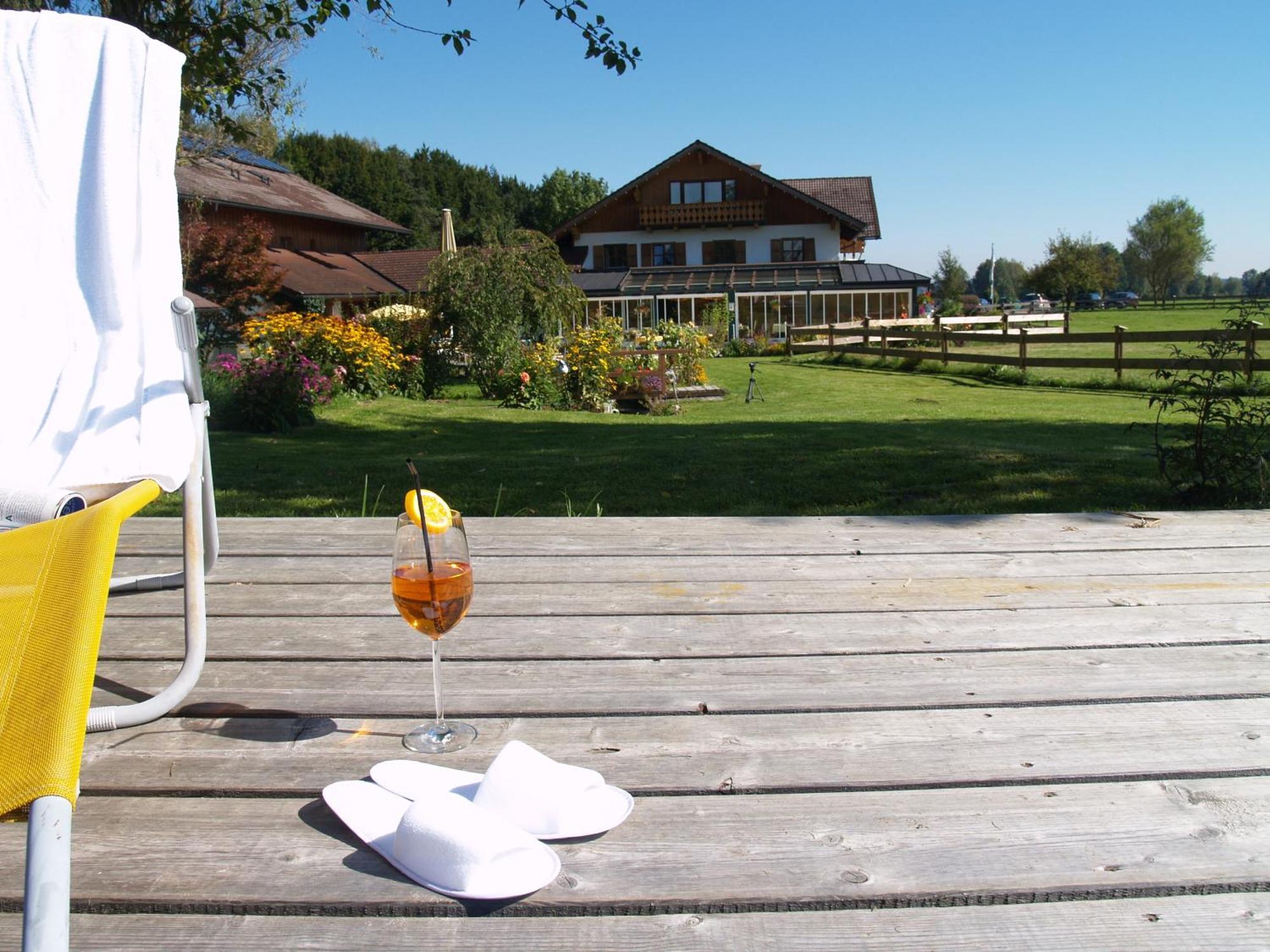 Eichenhof Hotel Waging am See Exterior photo